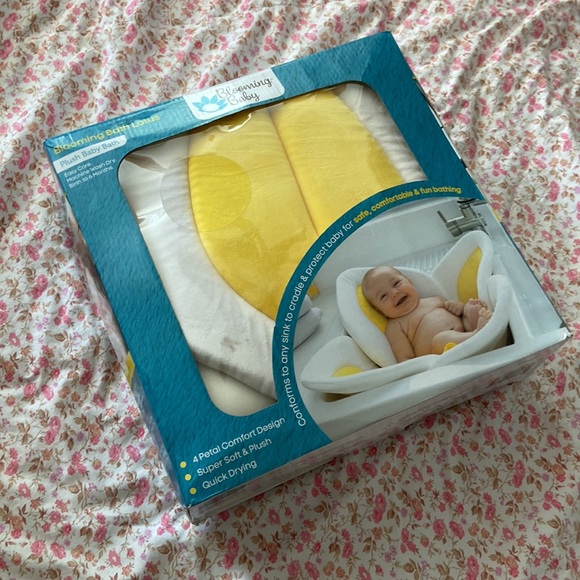 Blooming Baby Plush “Bath Lotus” Sink Bath Pad 0-6 months - Picture 15 of 16